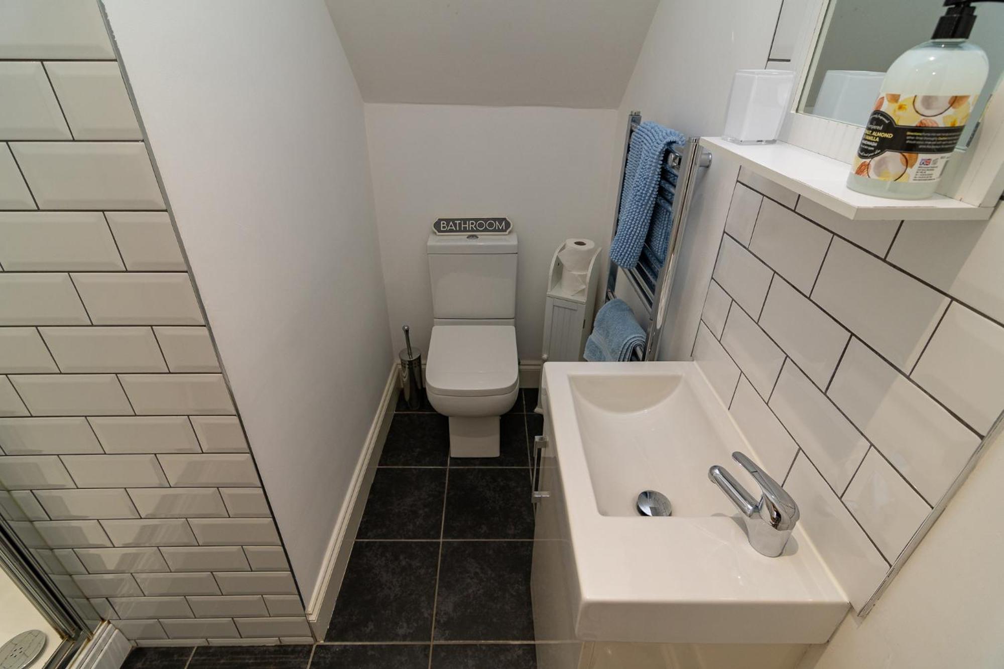 Light Airy 3 Bed Town Cntr Flat 700M To The Beach Bournemouth Ngoại thất bức ảnh