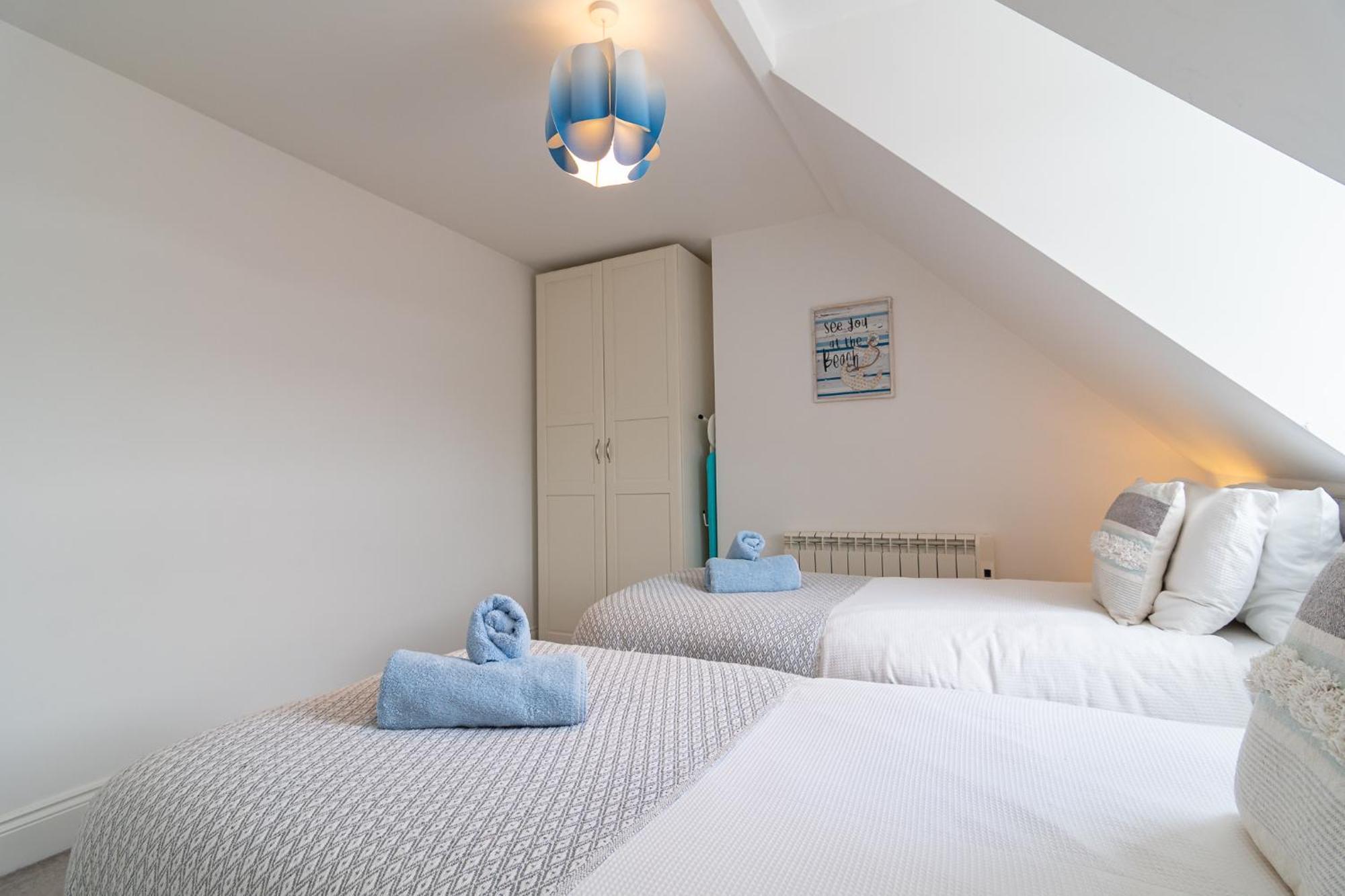 Light Airy 3 Bed Town Cntr Flat 700M To The Beach Bournemouth Ngoại thất bức ảnh