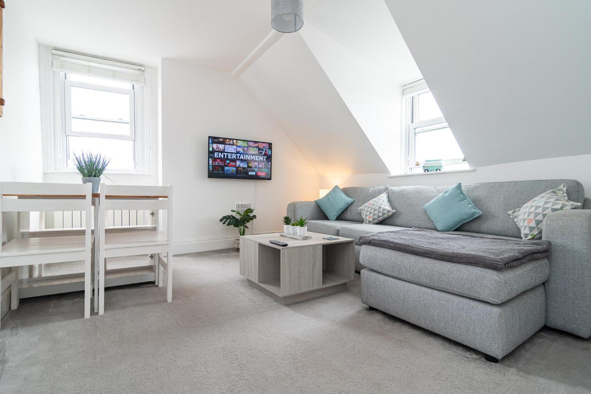 Light Airy 3 Bed Town Cntr Flat 700M To The Beach Bournemouth Ngoại thất bức ảnh